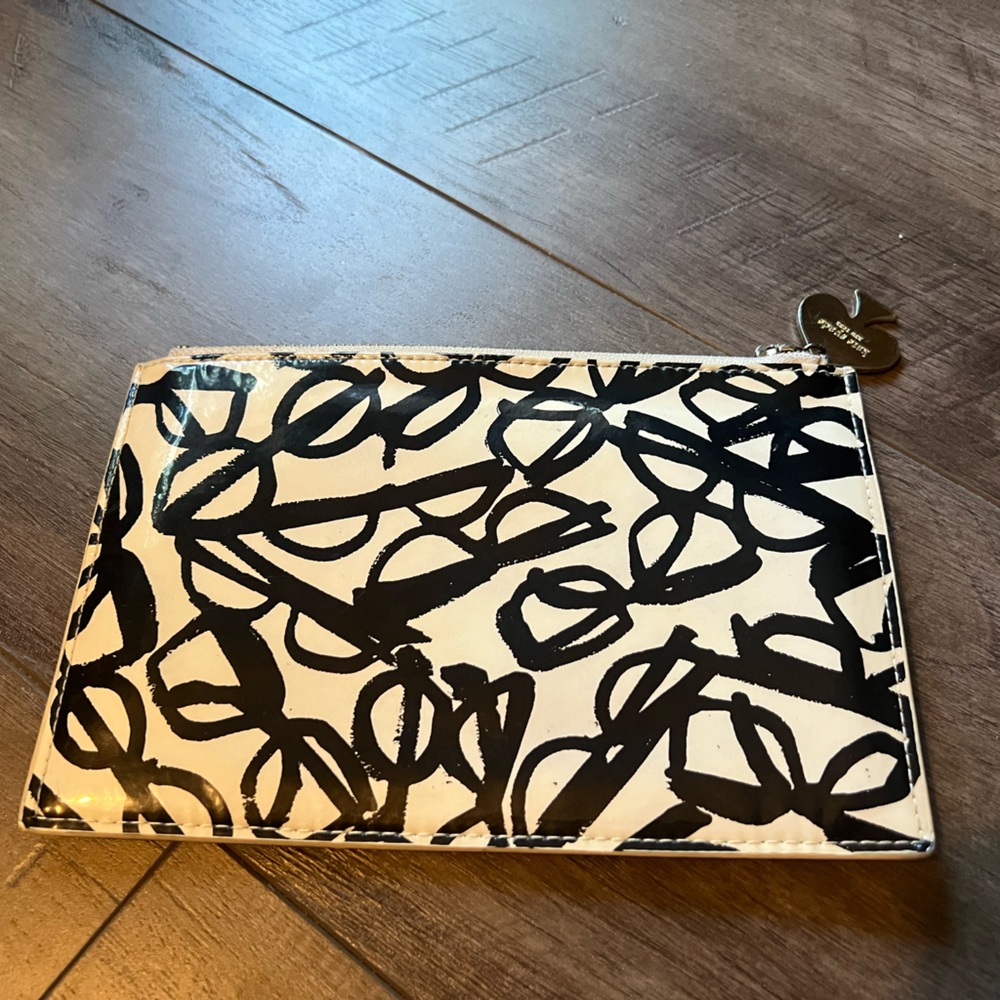 Kate Spade Literary Glasses Print Pouch - Picture 3 of 8